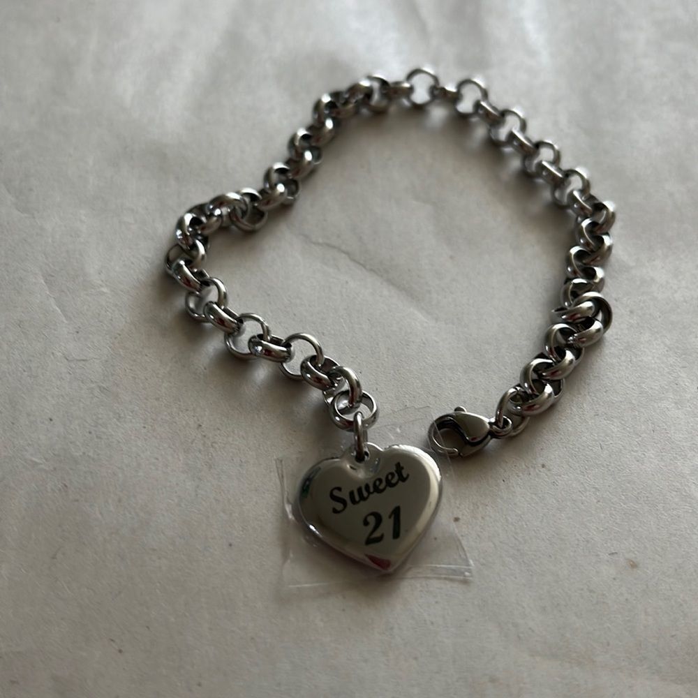 Sweet 21 Bracelet
